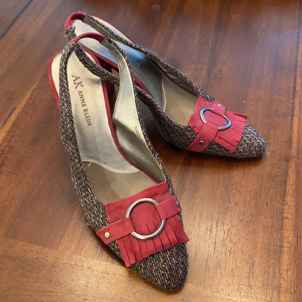 Anne Klein tweed & wine suede sling backs w/chunky heels & round metal buckle